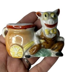 Vintage Made In Occupied Japan Small Figurine Pig With Big‎ Eyes